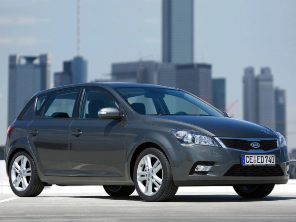 Kia Ceed 2010-2012
