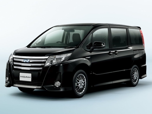 Toyota Noah 2014-2021