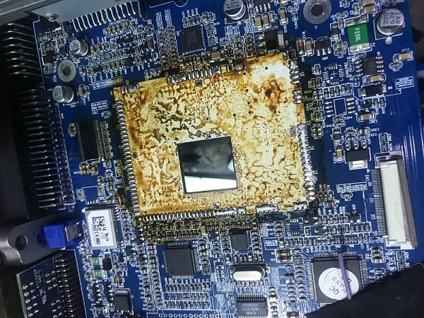 Ремонт штатных головных устройств в Екатеринбурге